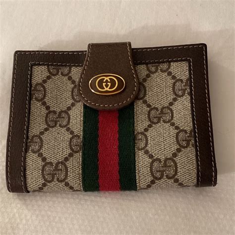 cheap gucci keychain wallet|gucci accessory collection wallet.